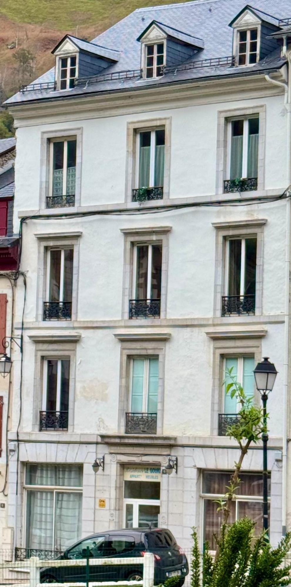 O Cocon Montagnard Appartement Eaux-Bonnes Buitenkant foto